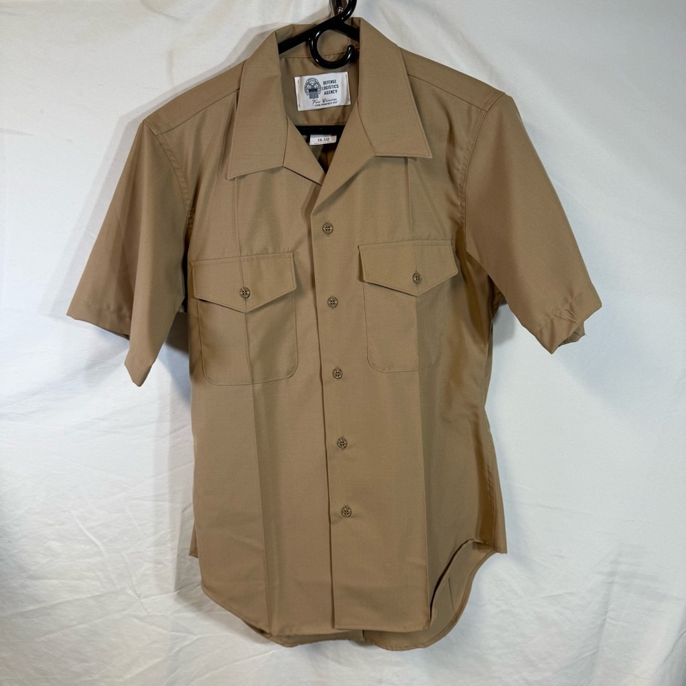 Defense Logistic Agency Military Men's Khaki Tan Shirt Short Sleeve size 15 1/2